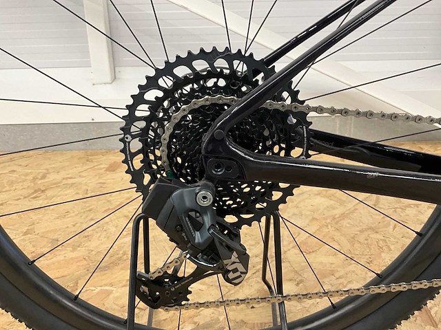 Giant revolt x advanced pro 0 gravelbike - afbeelding 20 van  21