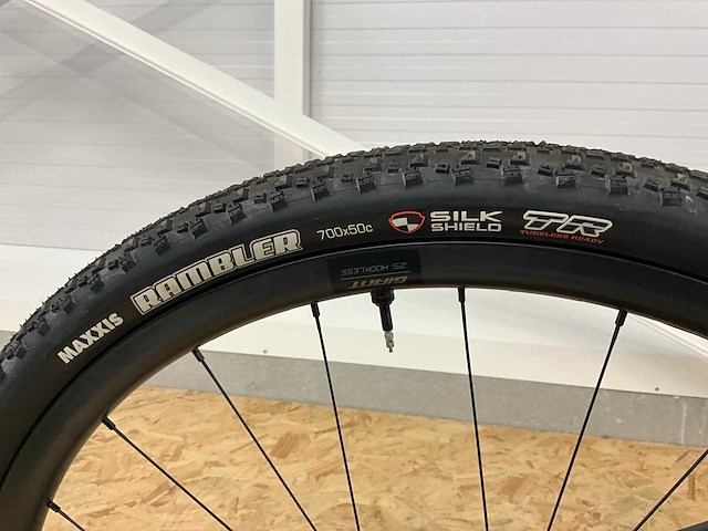 Giant revolt x advanced pro 0 gravelbike - afbeelding 21 van  21