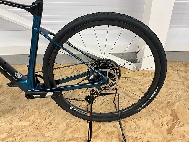 Giant revolt x advanced pro 2 gravelbike - afbeelding 3 van  9