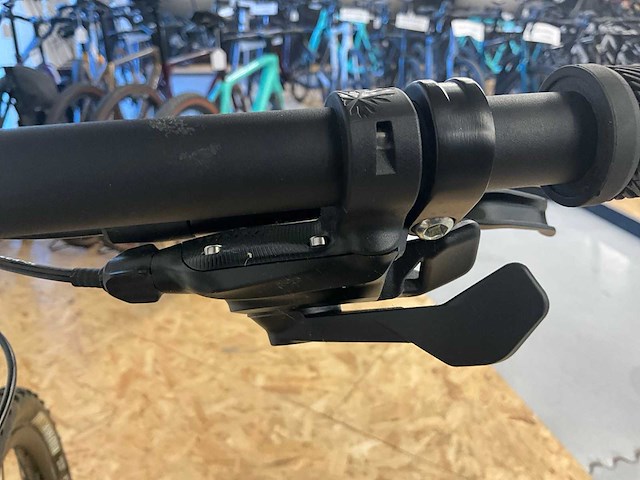 Giant stance 29 1 mountainbike - afbeelding 13 van  15