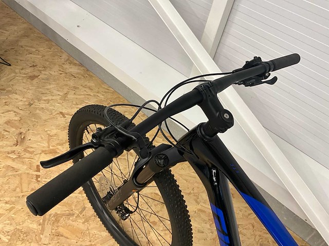 Giant xtc advanced 29 3 mountainbike - afbeelding 7 van  16