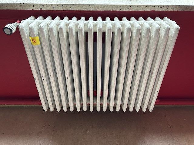 Gietijzer en ander verwarmingen (14st) - afbeelding 3 van  13