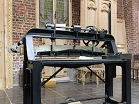 Gietijzeren kapmachine voor fineerhout - afbeelding 4 van  7
