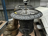 Gietijzeren lampedair - afbeelding 4 van  4