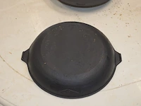 Gietijzeren pan met deksel diam. 36cm - afbeelding 2 van  10
