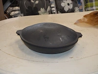 Gietijzeren pan met deksel diam. 36cm - afbeelding 6 van  10
