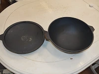 Gietijzeren pot met deksel diam. 36cm - afbeelding 6 van  7