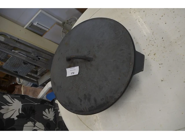Gietijzeren pot met deksel diam. 47cm 12l - afbeelding 4 van  9