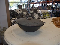 Gietijzeren pot met deksel diam. 47cm 12l