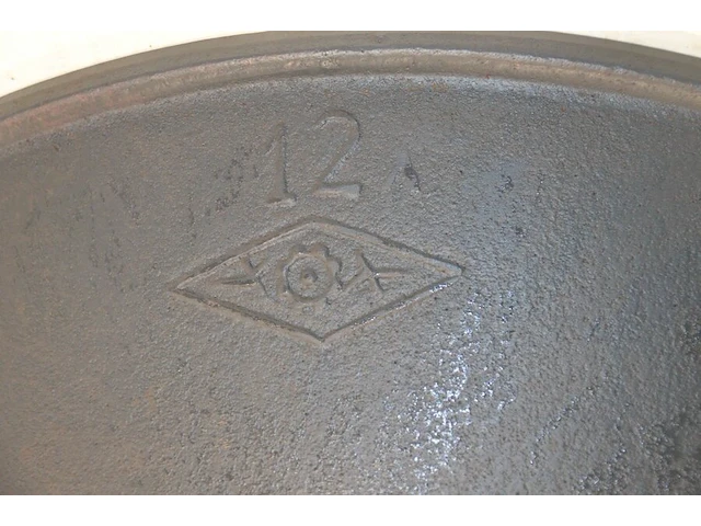 Gietijzeren pot met deksel diam. 47cm 12l - afbeelding 9 van  9
