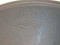 Gietijzeren pot met deksel diam. 47cm 12l - afbeelding 9 van  9