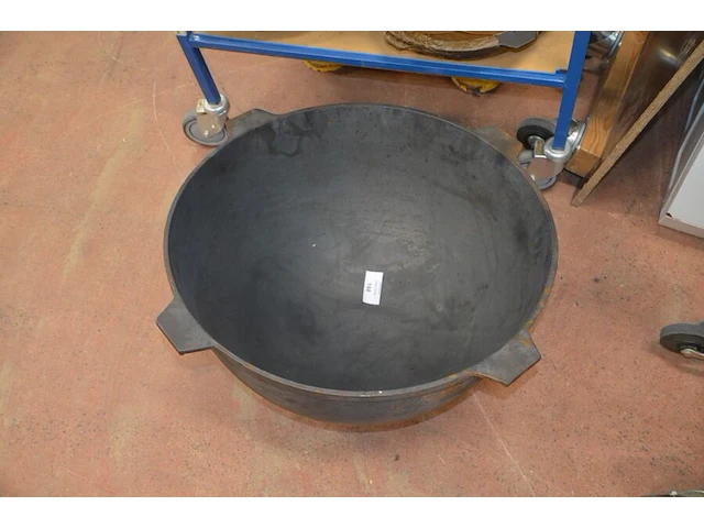 Gietijzeren pot zonder deksel diam. 65cm 70l - afbeelding 4 van  7