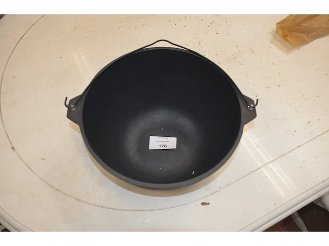 Gietijzeren pot zonder deksel met handvat diam. 33cm 10l - afbeelding 7 van  9