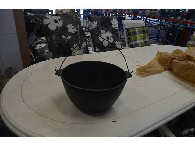 Gietijzeren pot zonder deksel met handvat diam. 33cm 10l - afbeelding 6 van  9