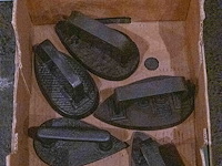 Gietijzeren strijkijzers - afbeelding 2 van  3