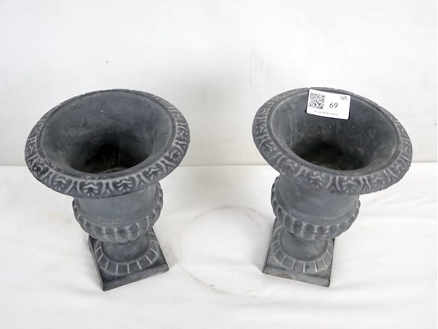 Gietijzeren tuinvaas (x2) - afbeelding 2 van  5