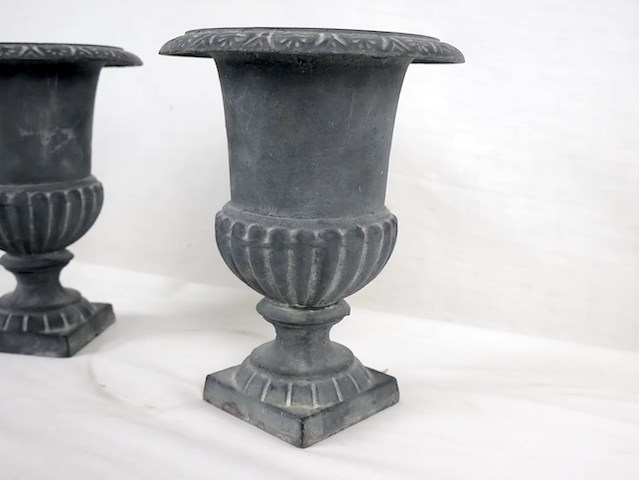 Gietijzeren tuinvaas (x2) - afbeelding 3 van  5