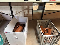 Giga lot - alle pvc hulpstukken liggende bovenverdieping - afbeelding 13 van  68
