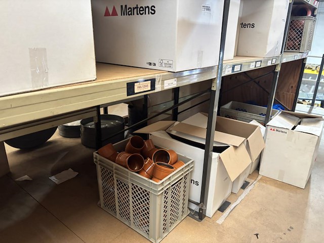Giga lot - alle pvc hulpstukken liggende bovenverdieping - afbeelding 17 van  68