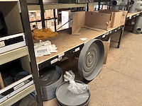 Giga lot - alle pvc hulpstukken liggende bovenverdieping - afbeelding 25 van  68