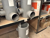 Giga lot - alle pvc hulpstukken liggende bovenverdieping - afbeelding 27 van  68
