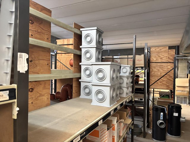 Giga lot - alle pvc hulpstukken liggende bovenverdieping - afbeelding 29 van  68