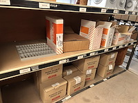 Giga lot - alle pvc hulpstukken liggende bovenverdieping - afbeelding 30 van  68
