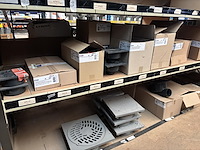 Giga lot - alle pvc hulpstukken liggende bovenverdieping - afbeelding 31 van  68