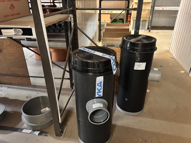 Giga lot - alle pvc hulpstukken liggende bovenverdieping - afbeelding 36 van  68