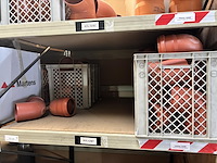 Giga lot - alle pvc hulpstukken liggende bovenverdieping - afbeelding 34 van  68