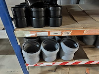 Giga lot - alle pvc hulpstukken liggende bovenverdieping - afbeelding 51 van  68