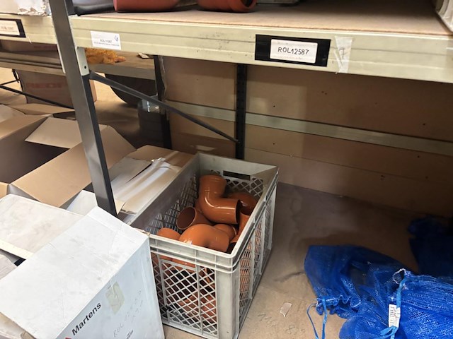 Giga lot - alle pvc hulpstukken liggende bovenverdieping - afbeelding 45 van  68