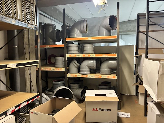Giga lot - alle pvc hulpstukken liggende bovenverdieping - afbeelding 57 van  68