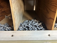 Giga lot - alle pvc hulpstukken liggende bovenverdieping - afbeelding 64 van  68