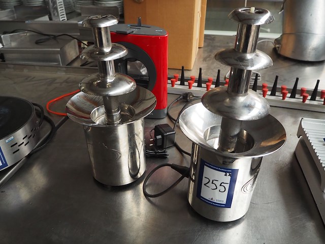 Giles & posner - afbeelding 1 van  5