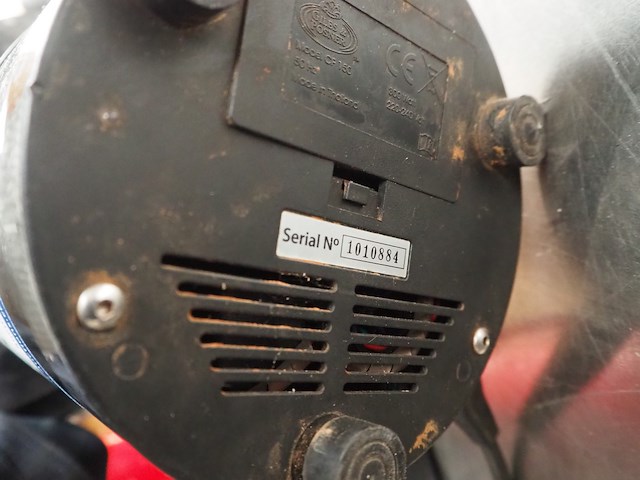 Giles & posner - afbeelding 5 van  5