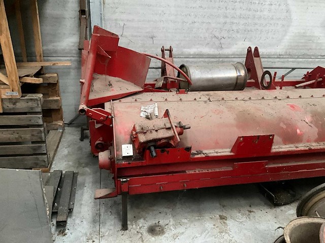 Gilles tr16 loofmaaier - afbeelding 1 van  7