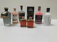 Gin (6x) - afbeelding 1 van  8