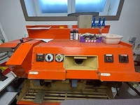 Ginev dual station industriële machinelooierij apparatuur - afbeelding 7 van  9