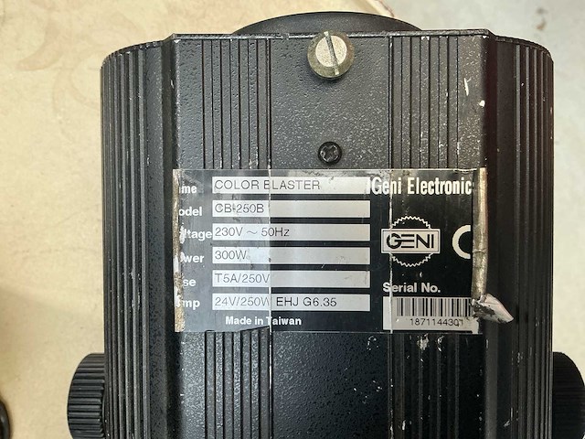 Gini color blaster 250 rgb spots overige lichttechniek (6x) - afbeelding 3 van  5