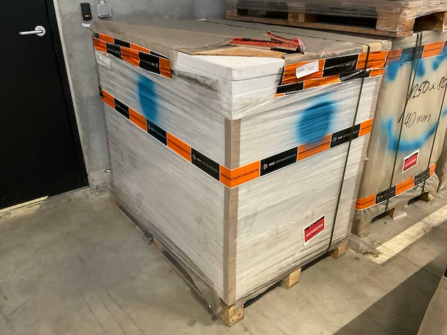 Gips isolatie platen - afbeelding 1 van  4
