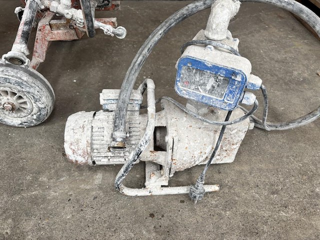 Gipsspuitmachine knauf pft monojet - afbeelding 7 van  7