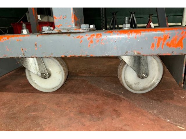 Giraffe mobiele hydraulische motortakel - afbeelding 6 van  6