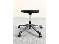 Giroflex - 33 - verrijdbare kruk - kruk (2x) - afbeelding 1 van  8