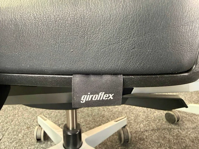 Giroflex - bureaustoel - afbeelding 3 van  7