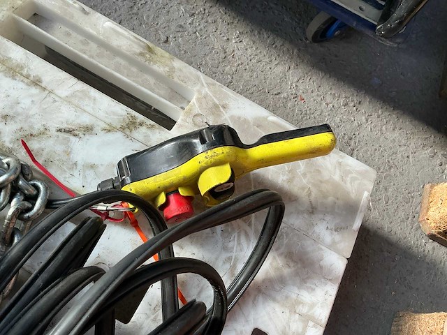 Gis gch2500 elektrische kettingtakel - afbeelding 4 van  5