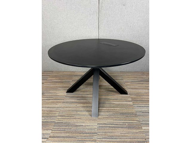 Gispen - rond - dukdalf vergadertafel - vergadertafel - afbeelding 1 van  10