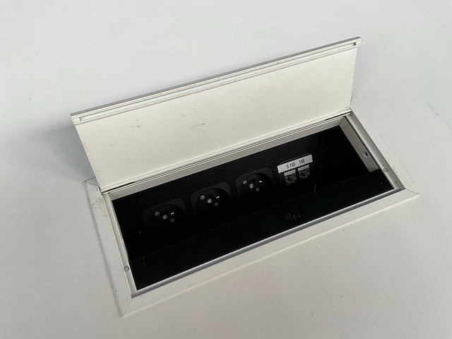 Gispen vergadertafel 160x140 (2x) - afbeelding 4 van  5