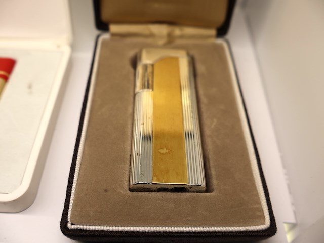 Givenchy aansteker (x2) - afbeelding 3 van  4