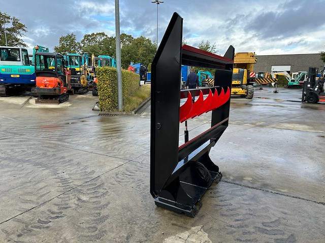 Giyi - 2025 - fr70 - voorzetapparatuur - pistesleep - afbeelding 7 van  10